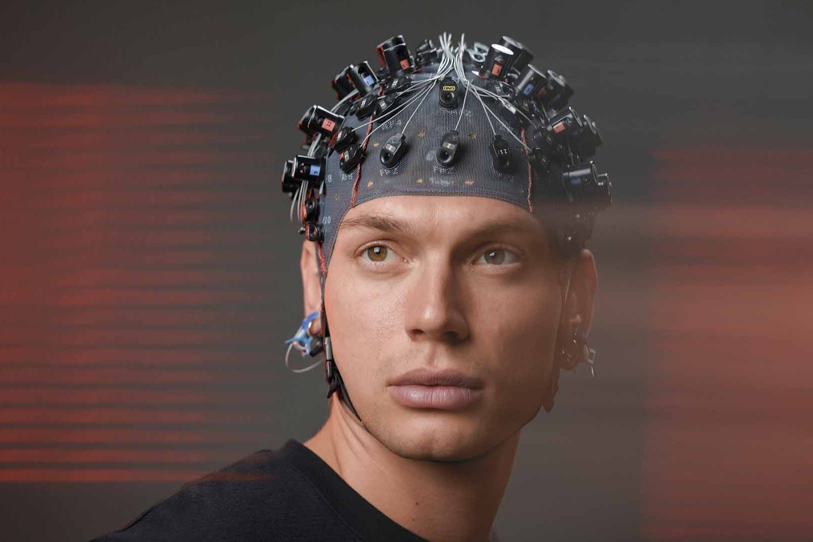 web-g-GAMMAsys-EEG-cap-with-NIRx-system_4467